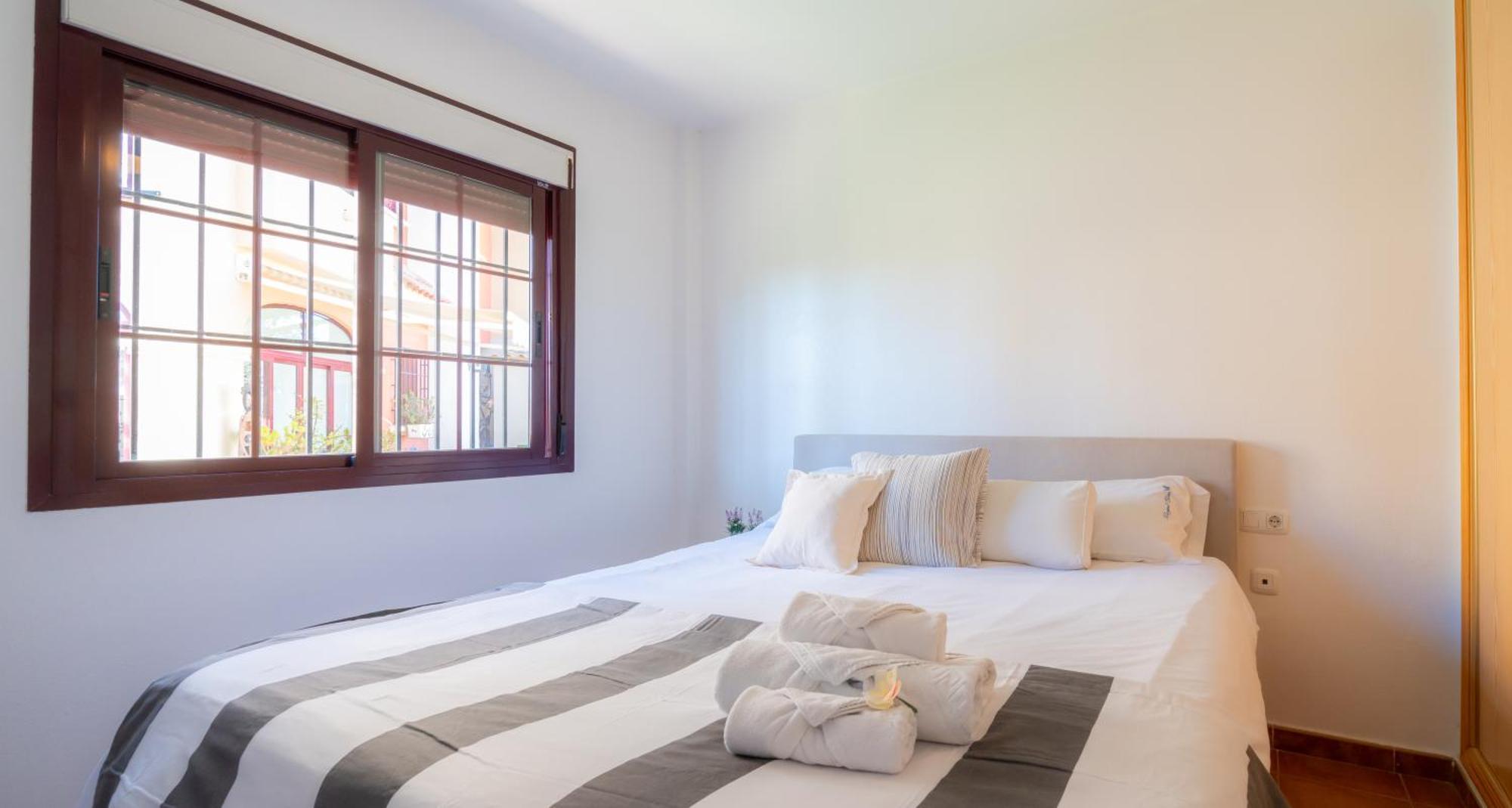 Club Salino Hideaway-Your Peaceful Retreat With Pool In تورّيفيِخا المظهر الخارجي الصورة