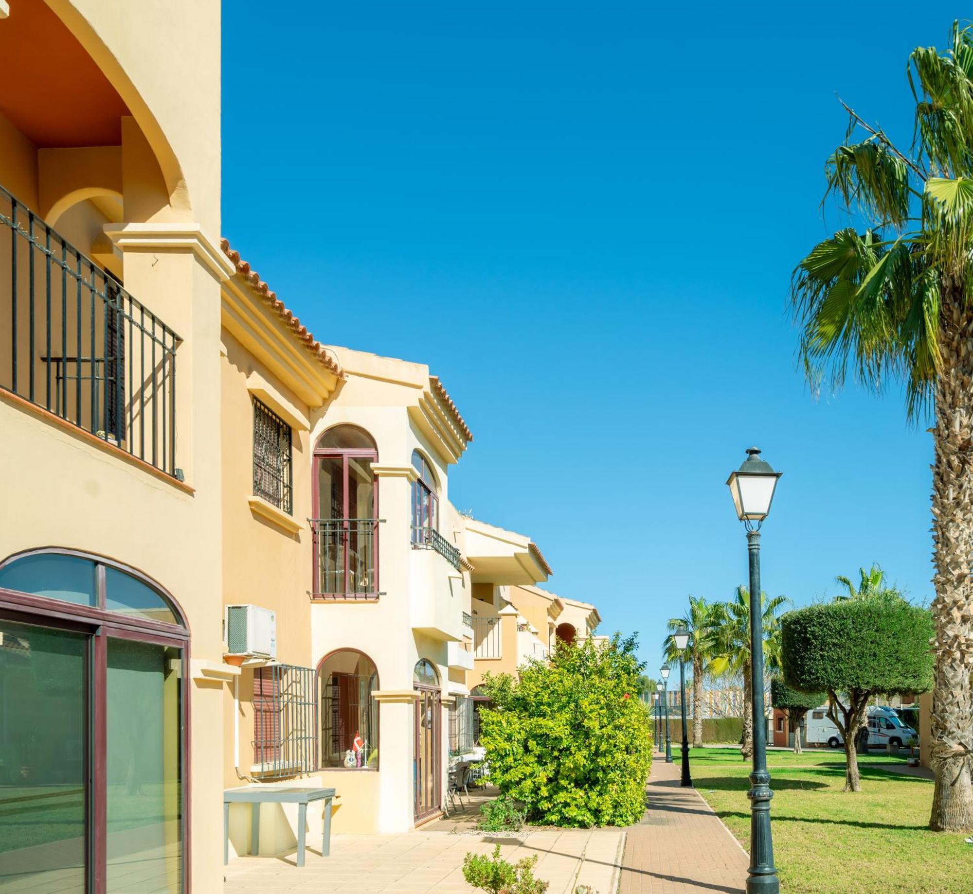 Club Salino Hideaway-Your Peaceful Retreat With Pool In تورّيفيِخا المظهر الخارجي الصورة