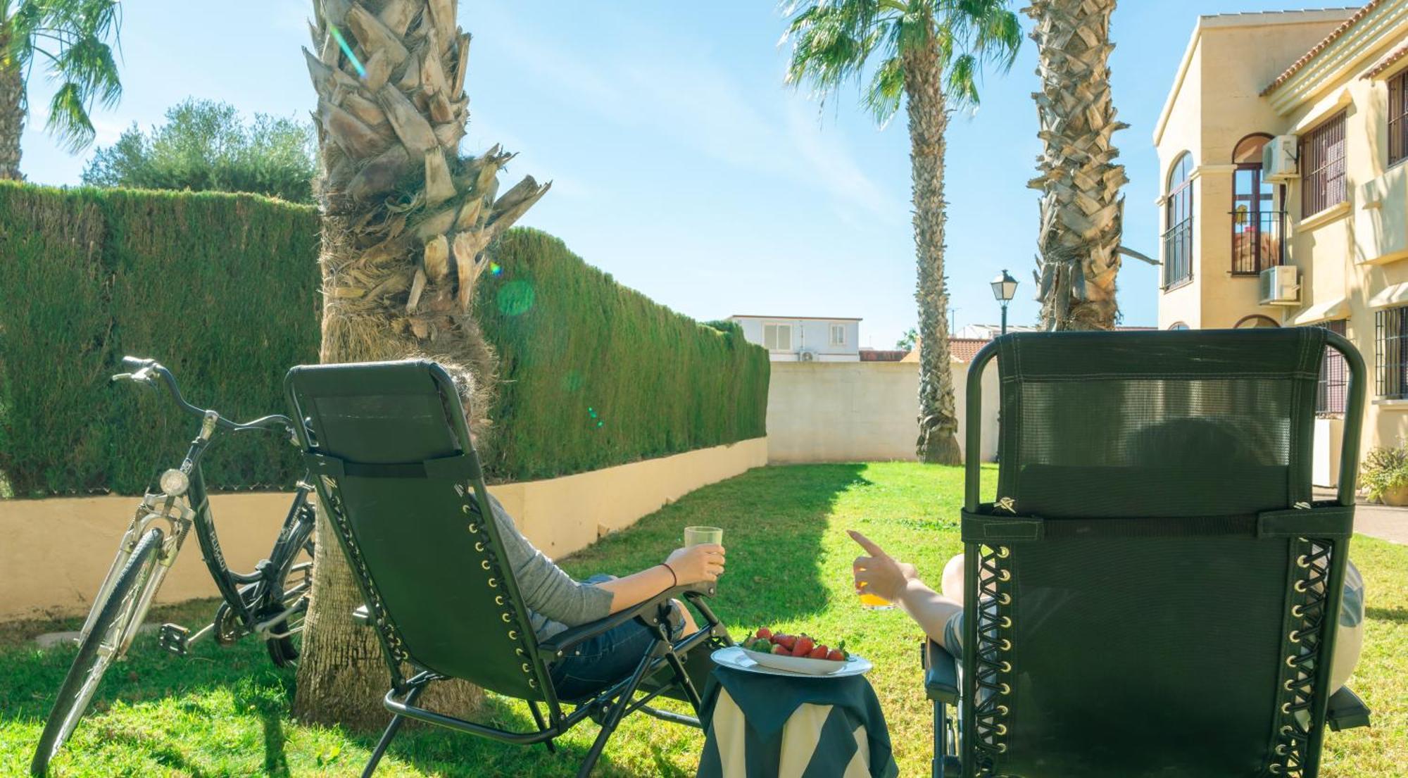Club Salino Hideaway-Your Peaceful Retreat With Pool In تورّيفيِخا المظهر الخارجي الصورة
